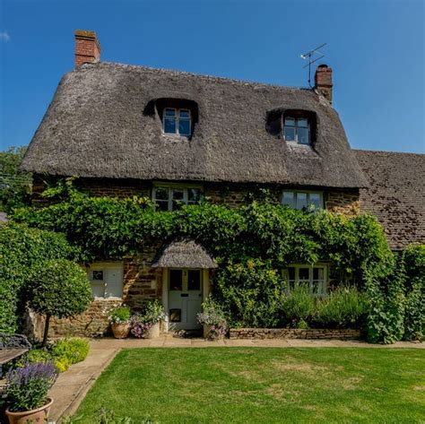 cotswolds cottages for sale|Property for sale in Cotswolds, England .
